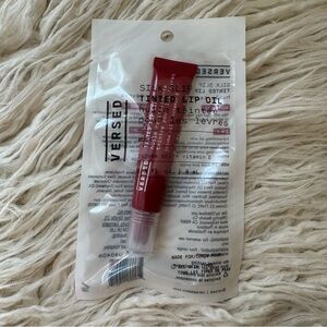 🥀 Versed | Silk Slip Tinted Lip Oil in Ruby 🥀